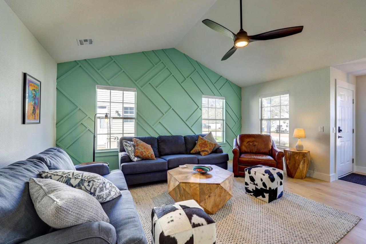 Chic Bentonville Home With Patio And Fire Pit! Buitenkant foto